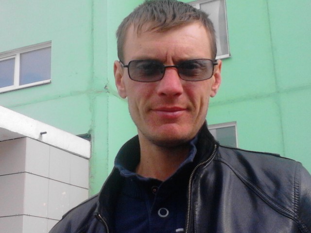 Андрей, Россия, Новосибирск, 39 лет. спортивного телосложения, добрый, все остальное при общении