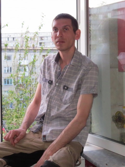 Денис, Россия, Новосибирск, 41 год. Хочу найти свою бесценную вторую половинкуРазносторонний человек.  Я всегда тот кто я есть )) Люблю погулять, прокатиться на природу, и особен
