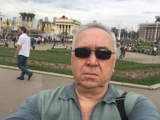 Сергей, Россия, Москва, 68 лет, 1 ребенок. На пенсии, но продолжаю работать . Люблю природу, охотник. Люблю театр, музыку по настроению.