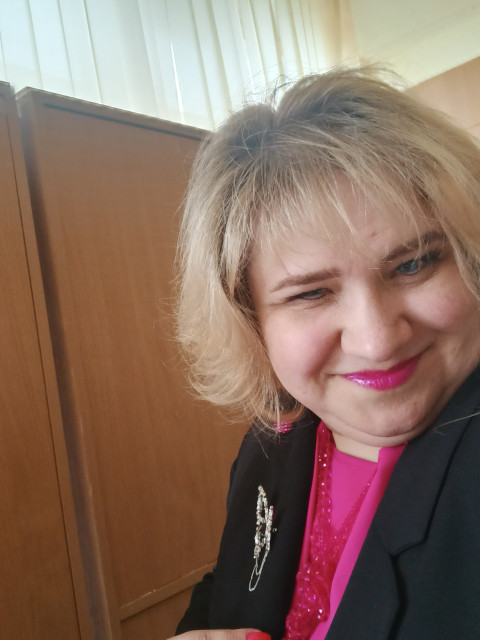 Oksana, Щербинка, 46 лет, 1 ребенок, 1 фото. Весёлая, общительная пампушка, люблю активный отдых, занимаюсь воспитанием дочери и других детей на 