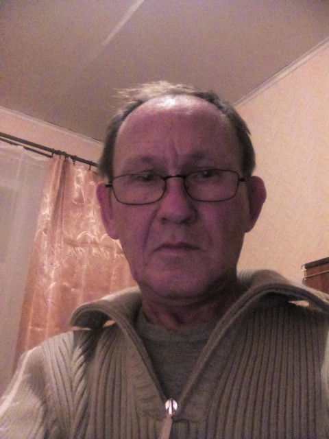 василий, Санкт-Петербург, м. Технологический институт, 65 лет. Хочу найти Верную, понимающую, пусть принимает меня таким какой естьВдовец, самое плохое, что сильно угнетает нас- одиночество. строитель, не высший эшалон, сыну за 30 