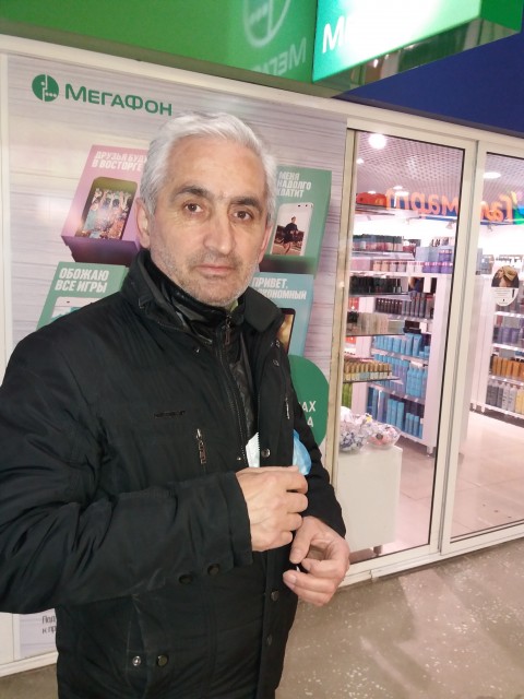 Вреж, Россия, Екатеринбург, 61 год, 1 ребенок. Он ищет её: хочу спокойную без в/п умную женщину для серьёзного отношения! вежливый добрый человек!