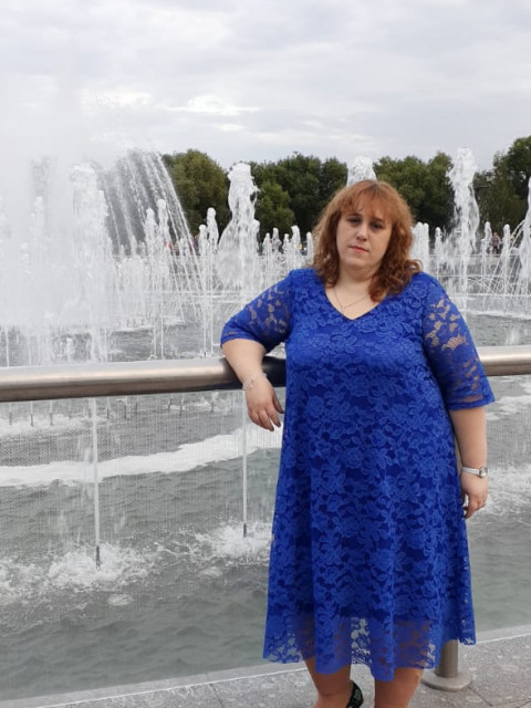 Наташа, Россия, Москва, 46 лет. Хочу найти Ответственного, доброго, заботливого, позитивного  и веселого. Голубоглазая. Добрая, домашняя, жизнерадостная , позитивная, с чувством юмора, веселая. Познакомлюсь