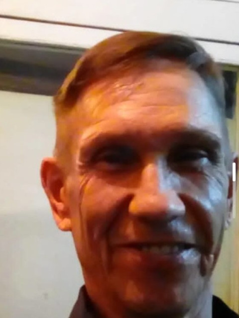 олег, Россия, Новосибирск, 63 года, 1 ребенок. Хочу найти Нормальную, не заносчивую хозяюшку. Женщину с большой буквы во всём его понимании. В меру выпивающаяВ разводе . Не пью вообще, проживаю в бл. устр. квартире. Ищу женщину для души, любви и тела. Инт