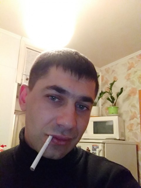 Олег, Россия, Санкт-Петербург, 36 лет. Хочу познакомиться