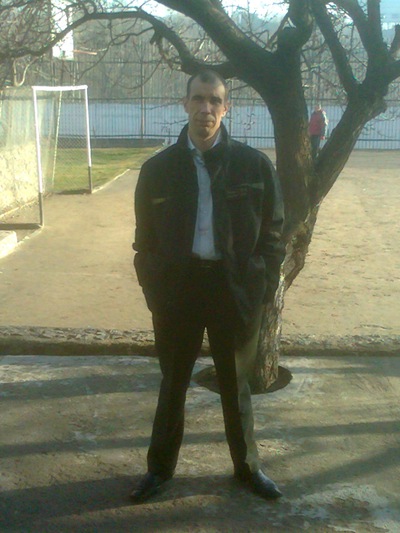 Саша Слаква, Украина, Белая Церковь, 38 лет, 1 ребенок. Он ищет её: Хочу любить и быть любимым. Анкета 253390. 