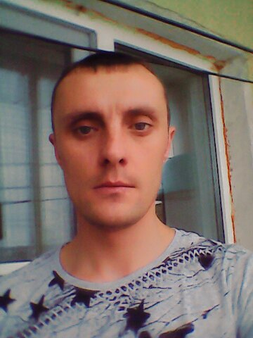 Евгений, Россия, Москва, 41 год. Работаю на кондитерском заводе очень люблю рыбалку