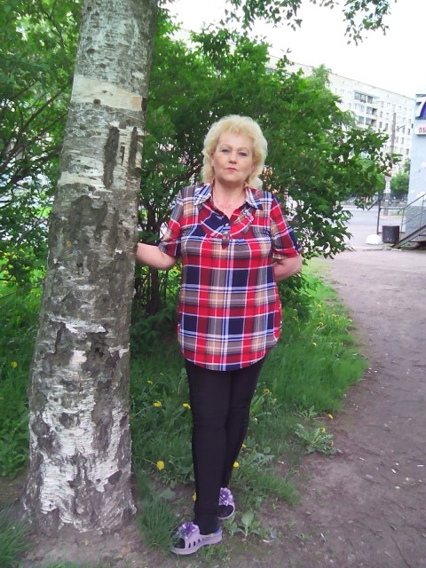 Елена, Россия, Санкт-Петербург, 64 года. Не замужем,