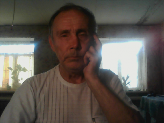Владимир, Россия, Ярославль, 68 лет. Обычный пожилой мужчина, люблю готовить, люблю машины пока своей нет но собираюсь покупать. В общем 