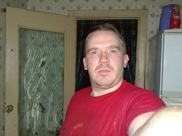 Владимир Алексеев, Россия, Балашиха, 48 лет. Хочу найти ЛюбимоюЗеленоглазый шотэн, 47 лет 172 рост без вредных привычек холост, ищу вторую половинку добрый нежный,