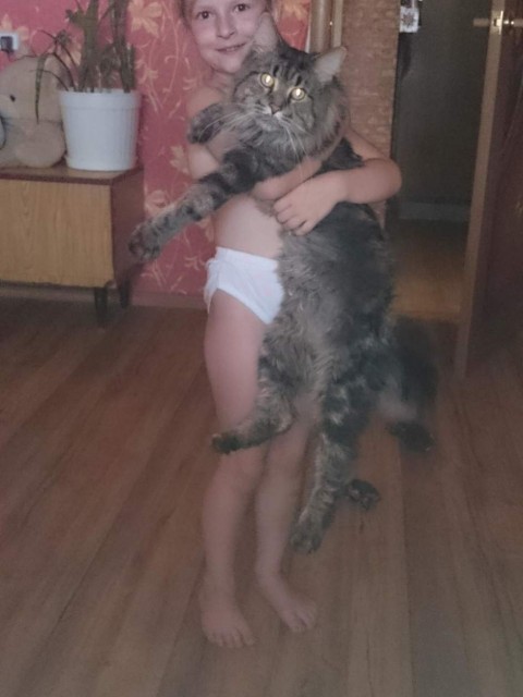Анастасия с Яшкой котом