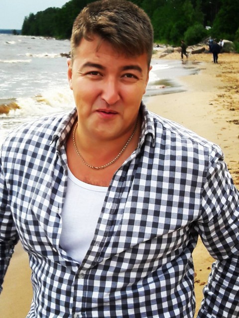 Юрий, Россия, Санкт-Петербург, 33 года. Хочу познакомиться с женщиной