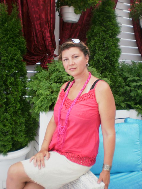 Oksana, Россия, Луганск, 52 года