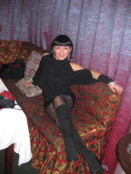 Нина, Россия, Москва, 45 лет, 1 ребенок. Врач сексопатолог, в крупной международной клинике. Провожу семинары в России и зарубежом.