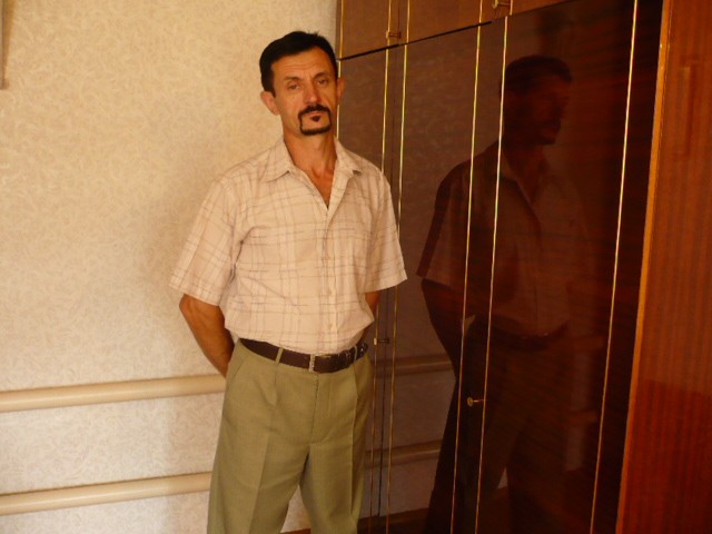 Владимир, Россия, Энгельс, 63 года