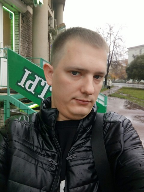 Сергей, Россия, Санкт-Петербург, 37 лет. Хочу встретить девушку и сделать её счастливым, если есть дети то это вообще здорово, я очень люблю 
