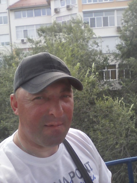 Александр Нежуриг, Россия, Саратов, 49 лет