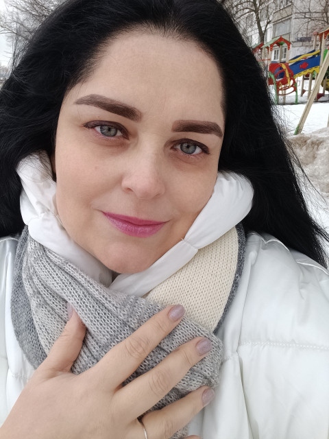 Светлана, Москва, 45 лет, 1 ребенок, 3 фото. Ищу: Нужен мужчина, который любит постоянство в отношениях.  Анкета 275237. 