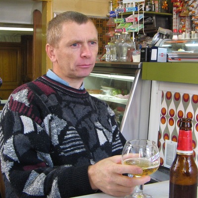 Руслан Шевчук, Россия, Евпатория, 55 лет.  Скучаю за детским смехом в хате... Ищу женщину с мал. ребёнкомНе курю, не пью, не сидел. Работаю. 