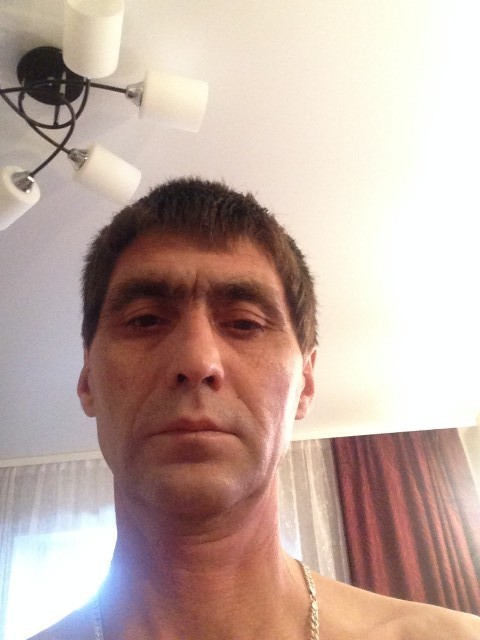 Гена, Россия, Тюмень, 52 года. Расскажу позже