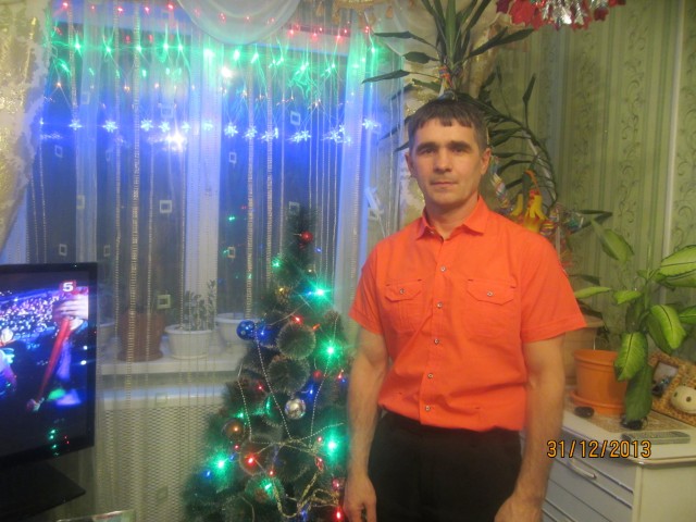 владимир павлов, Россия, Советский, 55 лет, 2 ребенка. я хочу найти жену мать и просто человека.работаю воспитываю детей.
