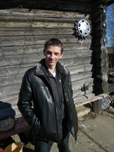 Денис Иванов, Россия, Волхов, 37 лет. Познакомится с женщиной
