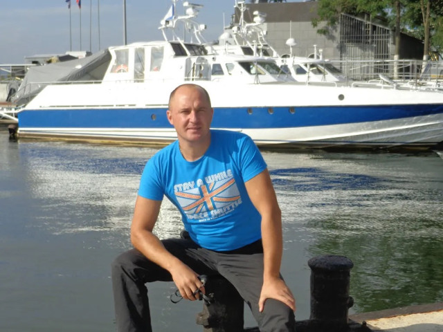 Санек, Россия, Уссурийск, 43 года. Все при мне.