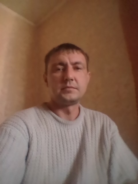 Антон, Россия, Барнаул, 41 год. Познакомлюсь для серьезных отношений и создания семьи.