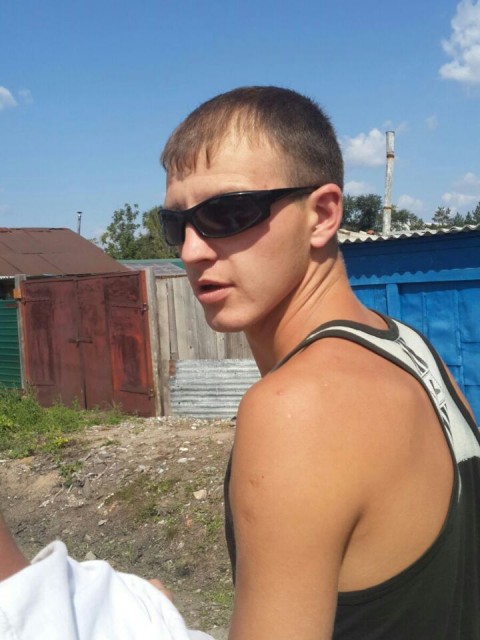 Александр, Россия, Дальнереченск, 32 года, 1 ребенок. Хочу найти Девушку для совместного проживанияТелосложение обычное, глаза голубые, 