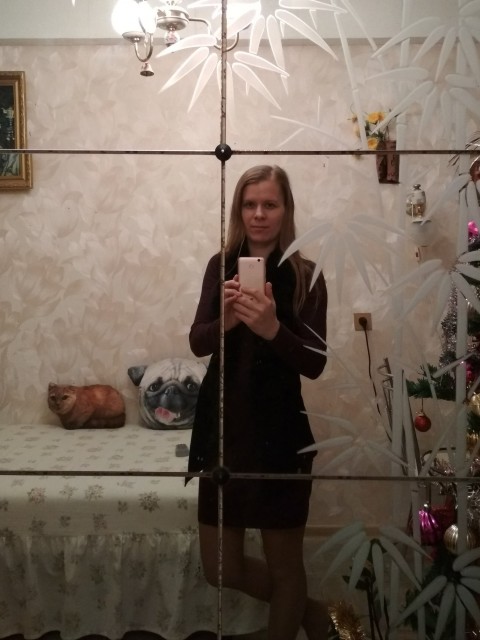 Саша, Россия, Санкт-Петербург, 37 лет, 2 ребенка. В разводе.
Работа, дом, дети.
