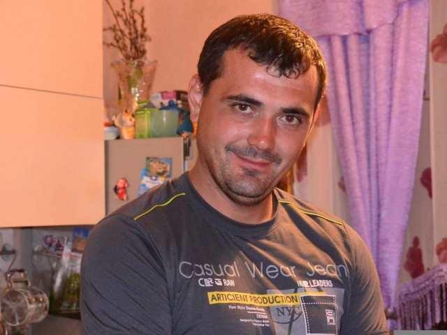 Alexandru, Россия, Санкт-Петербург, 38 лет. Хочу найти ЖеншинуВеселый 