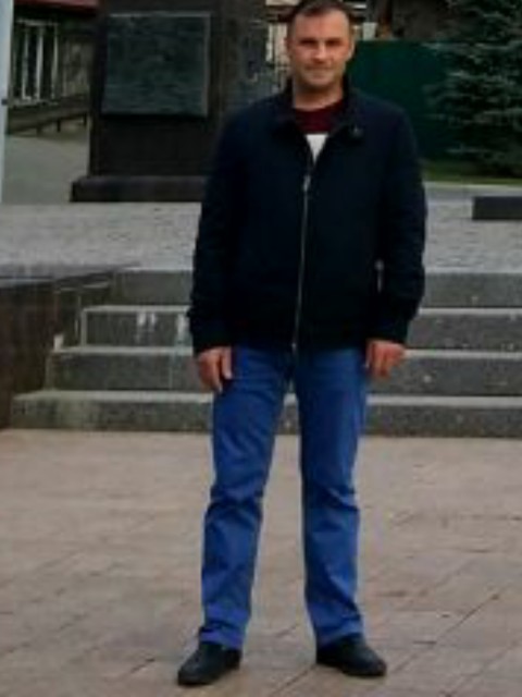 Игорь, Россия, Владивосток, 45 лет, 1 ребенок. Хочу найти Женщину своей мечтыОбразование- Средне тезническое.
Работа постоянная связанна с морем.
Заработная плата стабильная, 