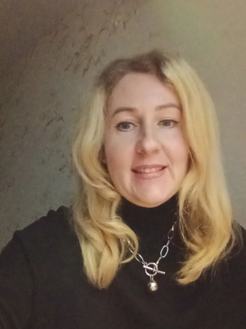 Наталья, Россия, Москва, 39 лет, 1 ребенок. Ищу: Против всего одноразового в том числе отношений! Стабильность, верность, только семья поддержка и опора...  Анкета 287464. 