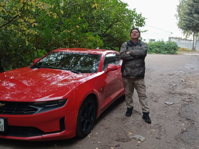 Петр Павлович, Россия, Чебоксары, 46 лет. Жизнерадостную, позитивную. Познакомлюсь для общения, дружбыПорядочный, образование высшее техническое, чувством юмора имеется, вредные привычки отсутствуют. 
