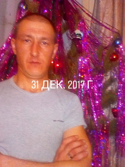 Алексей, Россия, Иркутск, 38 лет, 2 ребенка. Хочу найти Красивую любищию доверчивую понимающую домахозяйственную.Семейный работа дом!!!