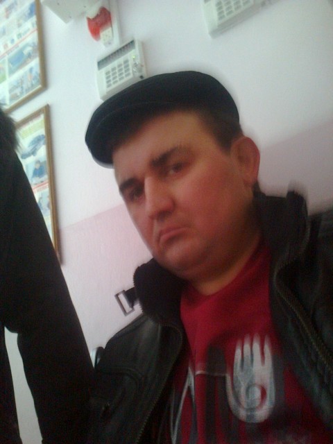 Сергей, Беларусь, Минск, 41 год. Он ищет её: Добрую, хорошую, красивую и понимающую! 