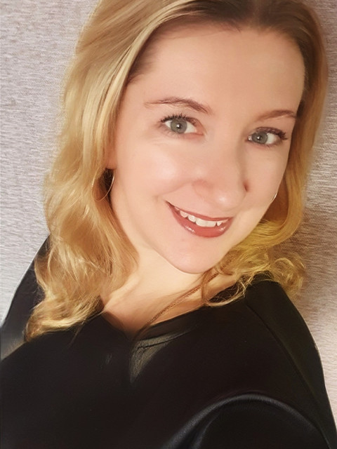 Marinysik, Россия, Ликино-Дулёво, 45 лет, 2 ребенка. Хочу найти Интересного как в жизни, так и в общении, чувством юмора, мужественного, уверенного в себе, и в свои«Хочу остаться загадкой, чтобы не писать банальности из желания поскорее выйти замуж. Лучше