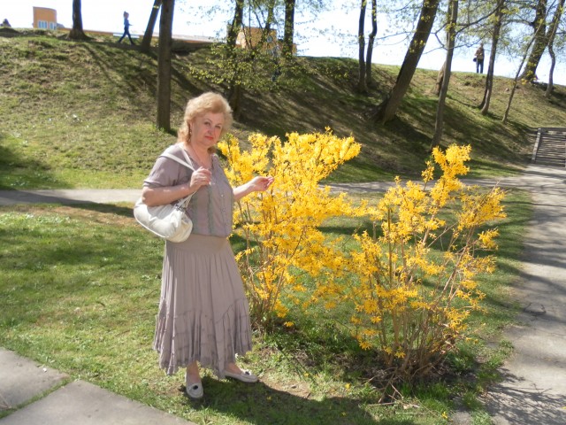 Hадежда, Россия, Смоленск, 74 года, 2 ребенка. Вдова 68лет хочет встретить самодостаточного мужчину 67- 76лет для серьезных отношений. Судимых и се