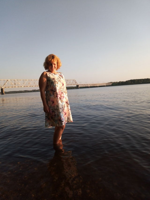 светлана, Россия, Кострома, 41 год. Разведена, ищу мужчину для создания семьи