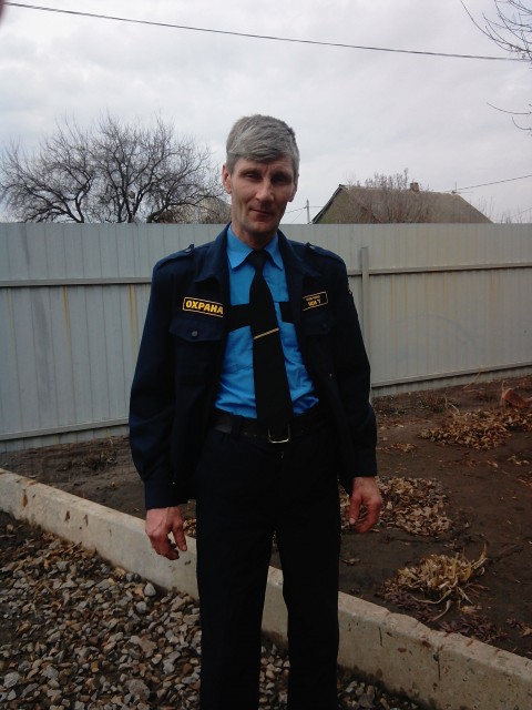 николай, Россия, Морозовск, 49 лет, 1 ребенок. устал от одиночества. хочу найти женщину для создания семьи даже с ребенком
