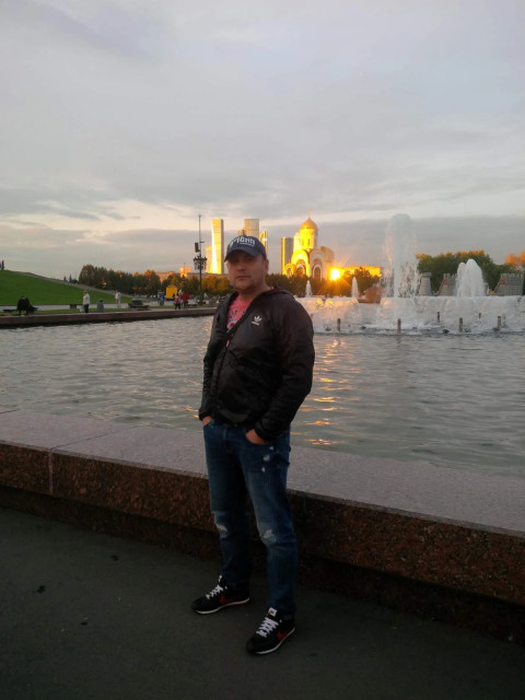 Юрий, Россия, Москва, 46 лет, 1 ребенок. Есть дочь проживает с бывшей женой. не пью не курю виду здоровый образ жизни люблю рыбалку. 