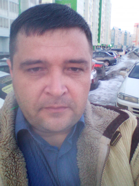 Игорь, Россия, Барнаул, 43 года. Не пью, не курю, в танки не играю. 