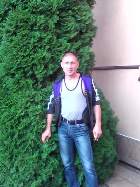 Андрей, Украина, Чернигов, 48 лет