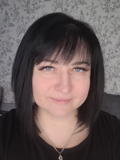 Елена, Россия, Санкт-Петербург, 43 года, 2 ребенка. Хочу найти Доброго, ответственного, заботливогоДобрая, общительная, люблю готовить. Люблю отдыхать на природе, прогулки и многое другое)