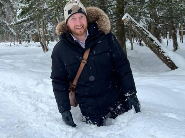 Эдвард, Россия, Москва, 37 лет, 1 ребенок. Он ищет её: Я ищу женщину, которая хочет баланс в неё жизни. В 2018, мы живём в новом мире. Сейчас странное врем! Я консервативный, у меня традиционные ценности, настоящие, как в 1776г, это не пустые слова! Я про