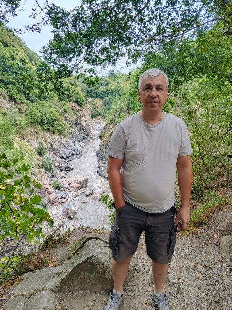 Дима, Черноморское, 48 лет, 1 фото. Есть дети , живу один