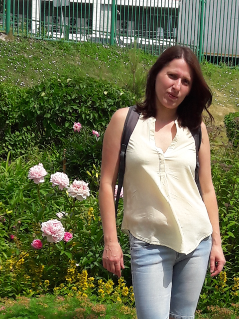 Елена, Россия, Москва, 40 лет, 3 ребенка. Живу в Москве. Ищу мужчину для серьёзных отношений.