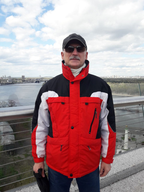 gregir, Украина, Киев, 64 года, 1 ребенок. Нормальный мужчина. Устал от одиночества. Ищу честную и cеkсуальную женщину для семейной жизни. ЖелаУстал от одиночества очень. 
Хочу встретить честную женщину для семейной жизни на долгие годы