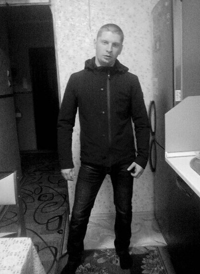 Саша Фролов, Нижний Новгород, 36 лет, 1 ребенок. Хочу найти Девушку женщину обеспеченнуюСпортивное телосложение , добрый ,верный , честный