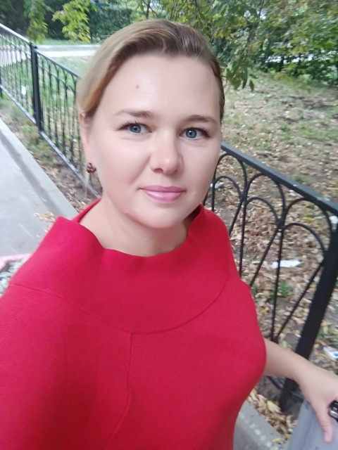 Елена, Россия, Москва, 49 лет, 3 ребенка. Живу с детьми, старшая уже работает